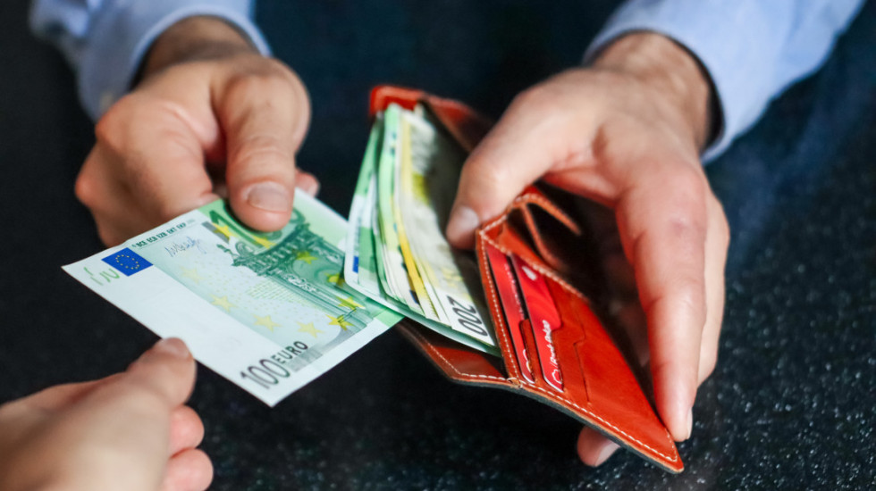Policijski službenik osumnjičen za primanje mita