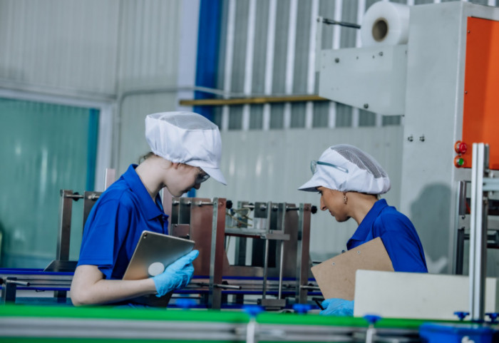 Izveštaj: Srbija među zemljama u kojoj se sistematski krše radna prava, najviše u tekstilnoj i automobilskoj industriji