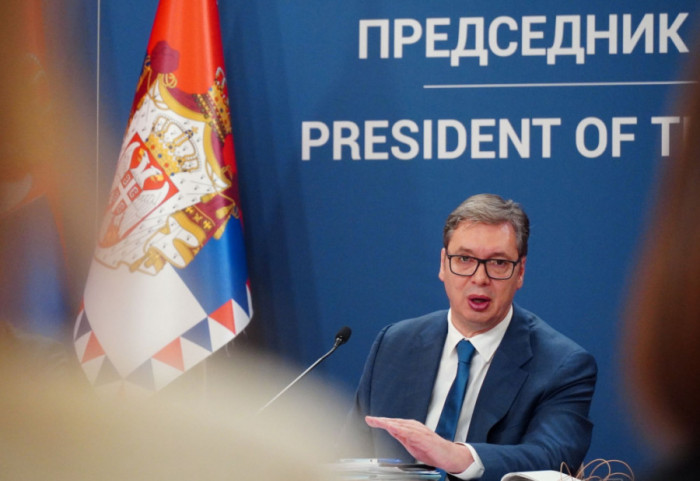 Vučić čestitao Dan Kopnene vojske i pešadije: "Čuvajte bezbednost Srbije i njene građane"