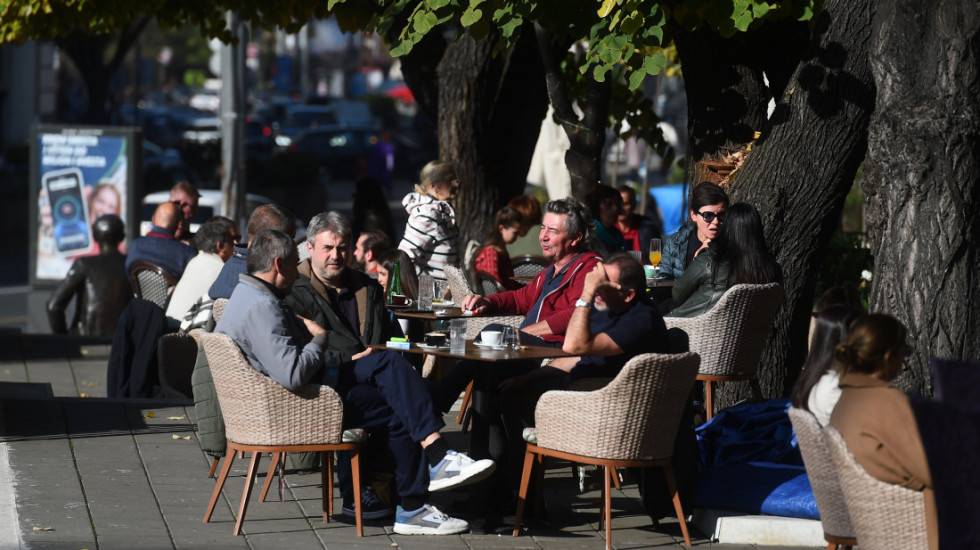 Smena sunca i oblaka, mogući i pljuskovi: Najviša temperatura 19 stepeni