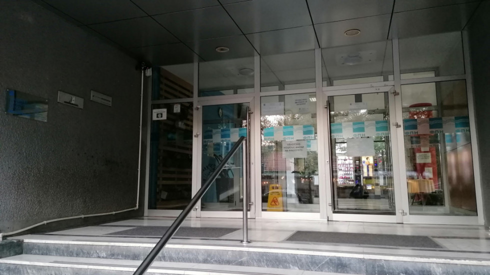Plenum studenata u blokadi FPN izglasao prekid totalne blokade zgrade fakulteta
