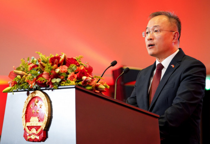 China as a Partner: Analysts Say Serbia Must Balance Between Global Powers