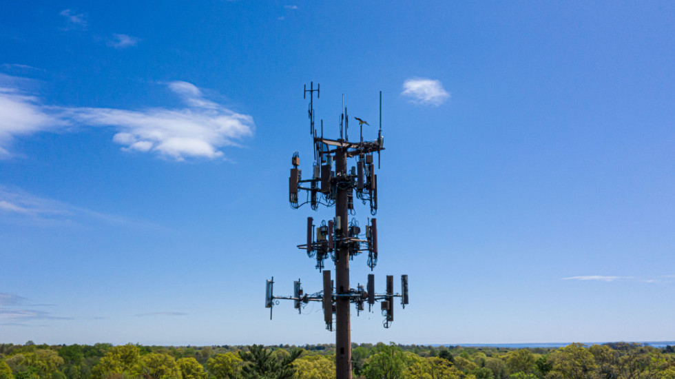 RATEL doneo odluku o pokretanju javnog nadmetanja za tri dozvole za korišćenje 5G mreže