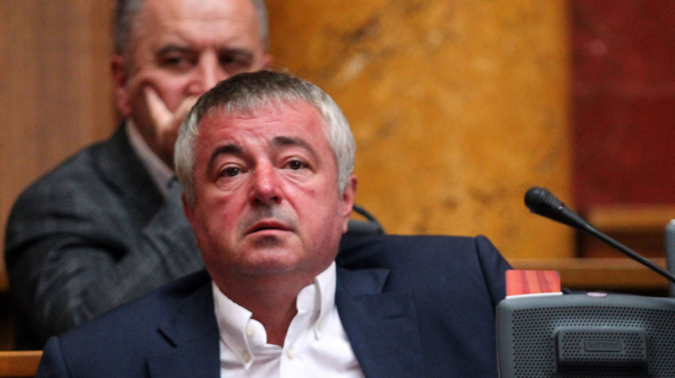 Bajatović: Ostavljen prostor da NIS preživi, ne očekuju se nestašica i poskupljenje nafte