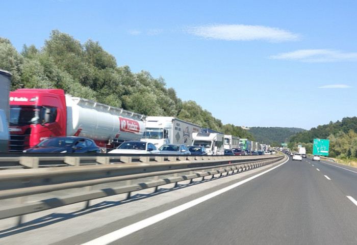 AMSS: Radovi kod Mokroluškog brda, na Batrovcima teretnjaci čekaju do tri sata