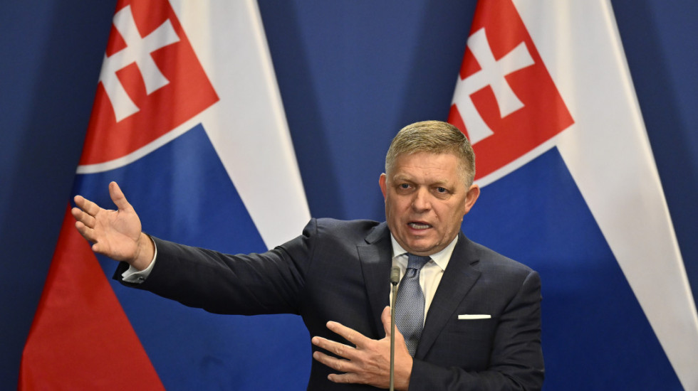 Fico zaobilaznom rutom poleteo ka Moskvi, nakon što je Litvanija zatvorila svoj vazdušni prostor