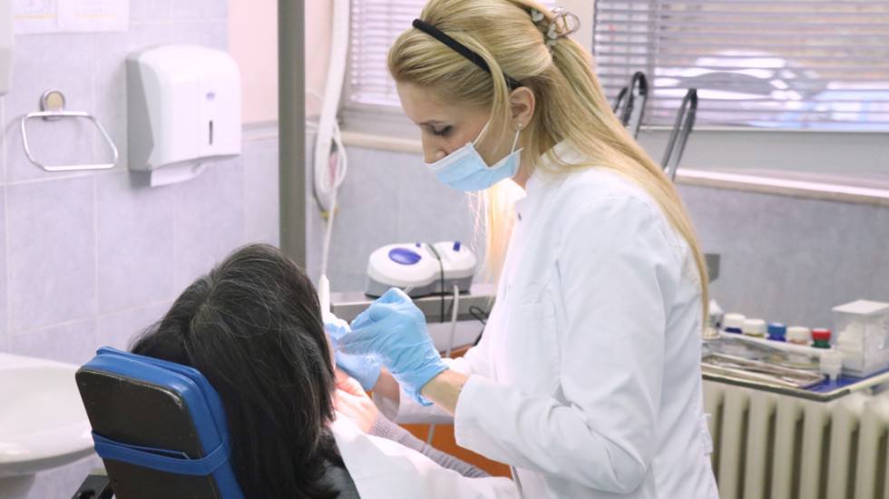 Poražavajuće stanje oralnog zdravlja građana Srbije: "Čak 700.000 nema nijedan zub"