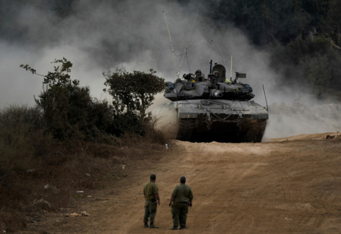 Izraelska vojska mobiliše više hiljada rezervista kako bi proširila napade na Pojas Gaze