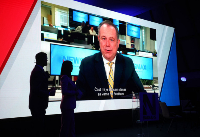 (FOTO/VIDEO) Čestitka Kristofera Rudija povodom početka rada televizije Newsmax Balkans