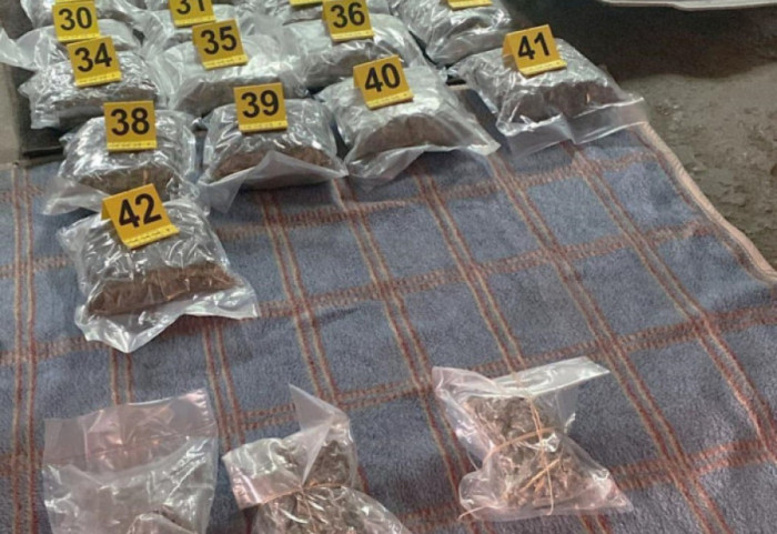 Zaplenjeno više od 40 kilograma marihuane u Ugrinovcima, uhapšen muškarac (43)
