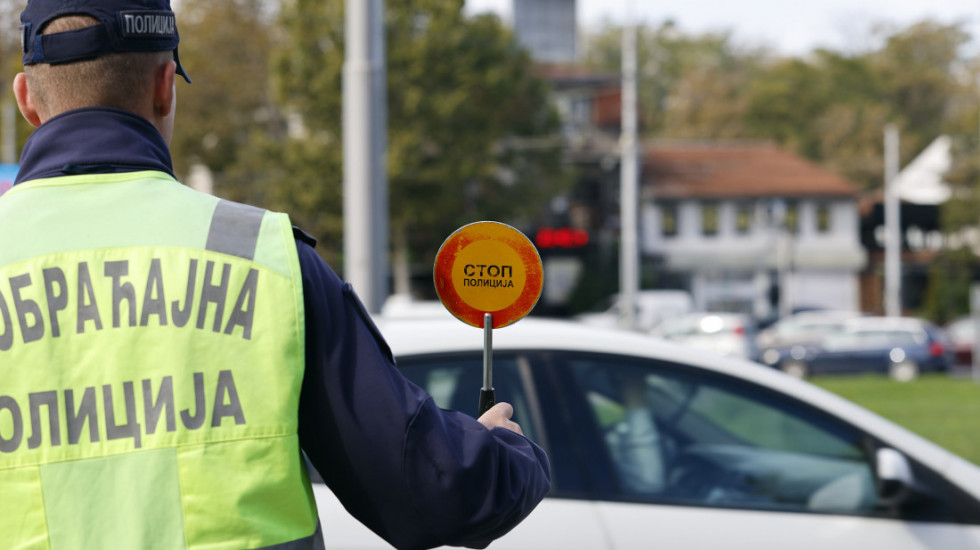 Zaustavljen "BMW" austrijskih tablica kod Valjeva: Vozio brzinom od 208,9 kilometara na čas gde je ograničenje 80