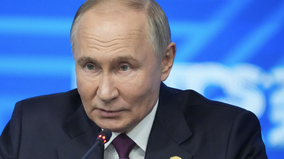 Kremlj demantuje da su razgovarali Putin i Tramp