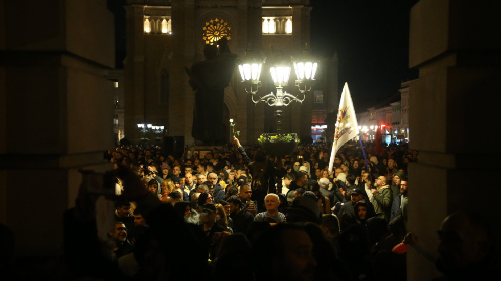 Ukinut pritvor petorici muškaraca koji su uhapšeni nakon protesta u Novom Sadu