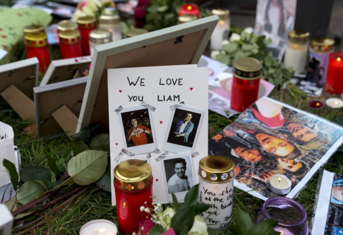 Konobar uhapšen zbog isporuke droga Lijamu Pejnu iz "One Direction" pre njegove smrti