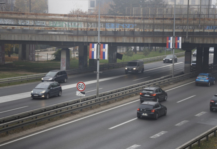 AMSS upozorava: Opasnost od proklizavanja usled sumaglice, susnežice i poledice