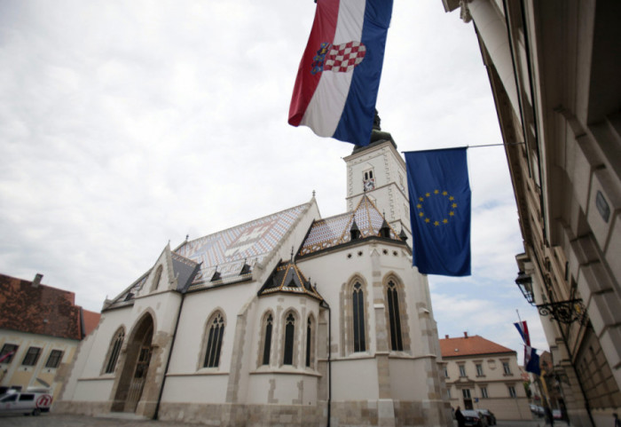 Srpski poslanici napustili Hrvatski sabor nakon predloga o uklanjanju "četničkih" nadgrobnih spomenika