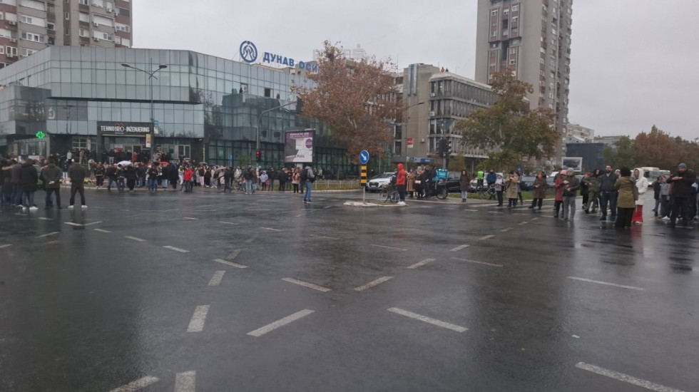 Radio-televizija Vojvodine otpustila direktora tehnike jer je program bio prekinut na 12 minuta