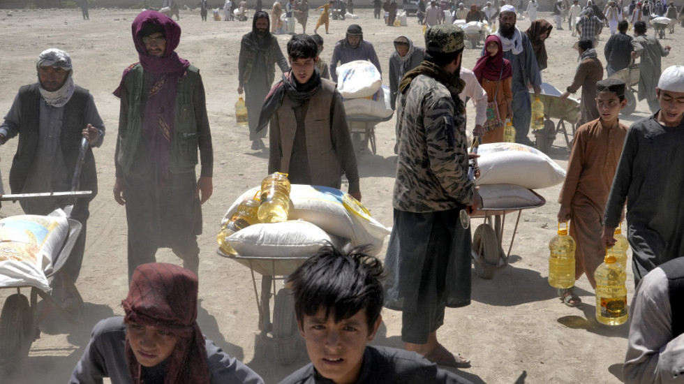 Crveni krst upozorava na masovne deportacije iz Irana u Avganistan
