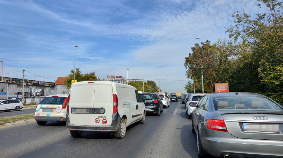 AMSS: Očekuje se talas saobraćajnih gužvi, prvenstveno na auto-putu Miloš Veliki