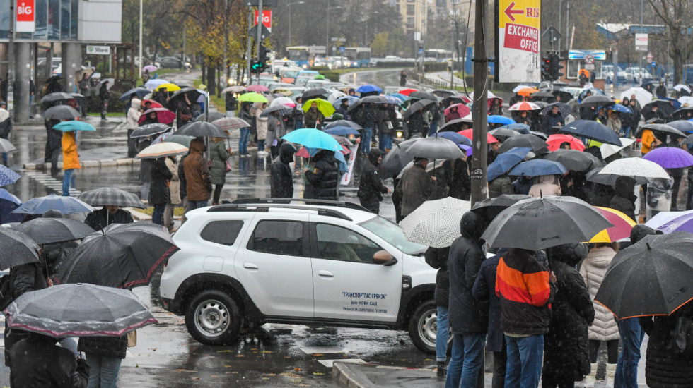 Forum beogradskih gimnazija poručio ministarki prosvete: Učenici sami podržali akciju "Zastani Srbijo"