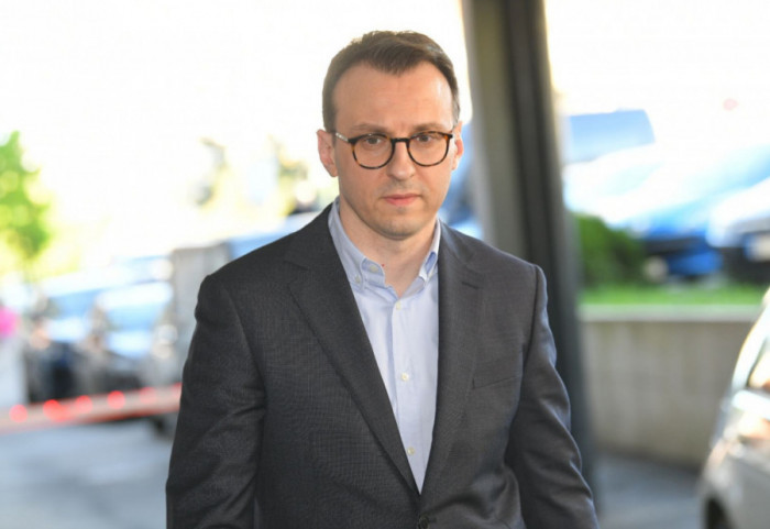 Petković: Kurti uporno beži da odgovori na ozbiljna pitanja, insistiraćemo na odgovorima