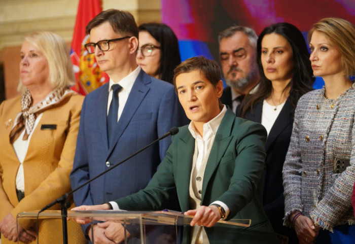 Brnabić: Nema ništa od prelazne vlade, Vučićeva ostavka bila bi pogubna za Srbiju