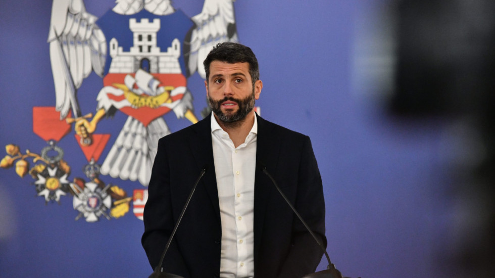 Šapić: Od 1. januara besplatan javni prevoz za sve Beograđane