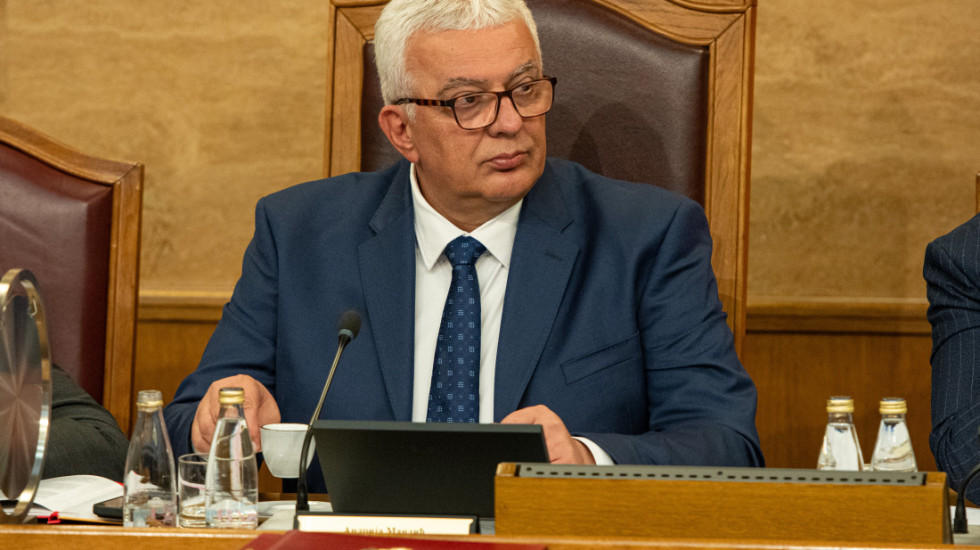 Andrija Mandić ostaje na čelu Skupštine Crne Gore