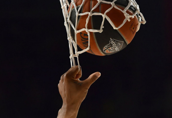 Disciplinski sud FIBA suspendovao srpske košarkaše Ivelju i Hristova na tri godine