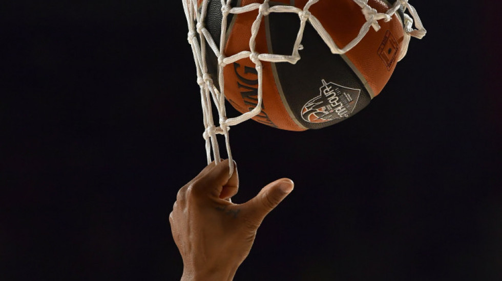 Disciplinski sud FIBA suspendovao srpske košarkaše Ivelju i Hristova na tri godine