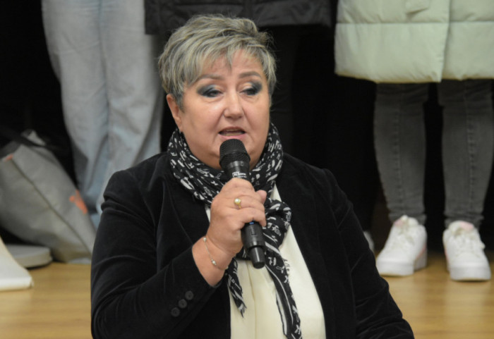 Produžen pritvor ženi osumnjičenoj da je nožem povredila dekanku Filozofskog fakulteta u Nišu