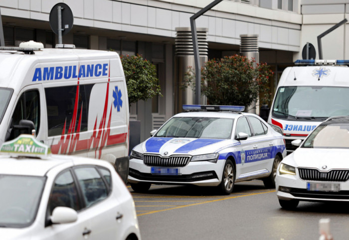 U stanu na Novom Beogradu pronađena tela muškarca (86) i žene (78)
