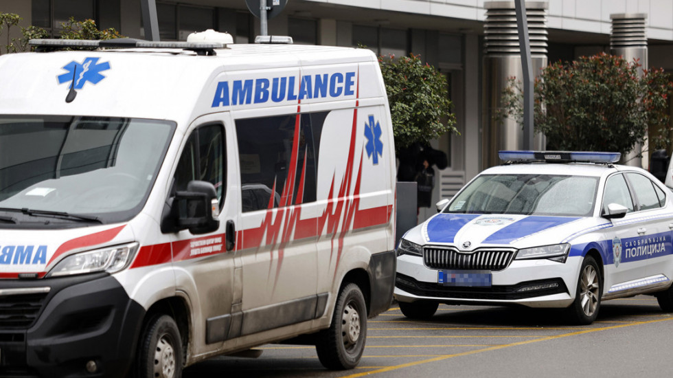 Žena poginula u saobraćajnoj nesreći kod Mrčajevaca, dete i još dvoje prebačeni u čačansku bolnicu