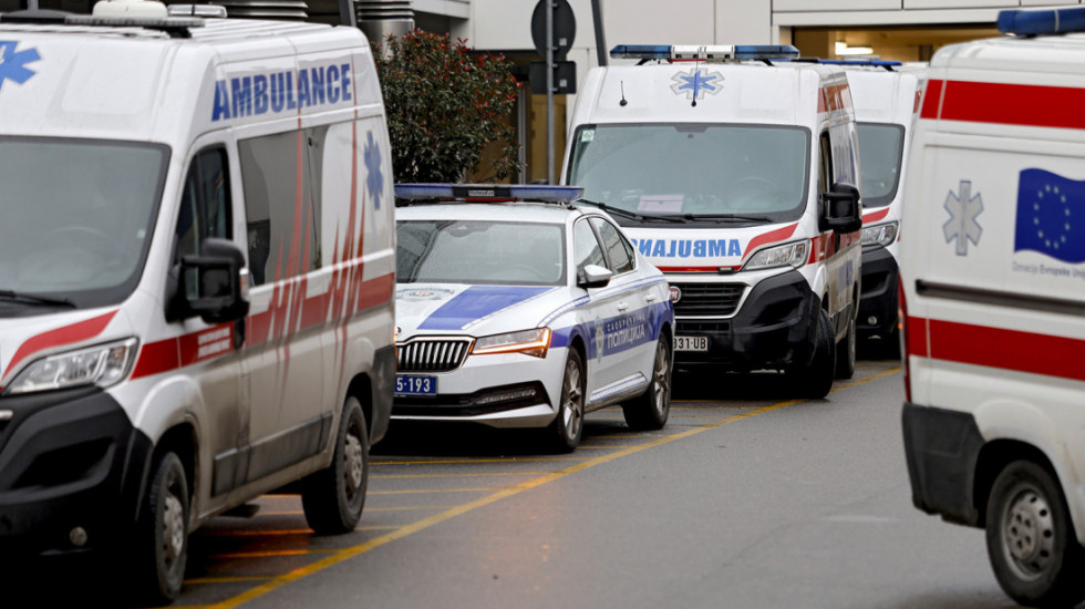 Žena teško povređena u saobraćajnoj nezgodi u Cvijićevoj ulici, hitno prevezena na kliniku za ortopediju