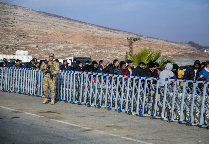UNHCR: Pola miliona izbeglica se vratilo u Siriju od pada Asadovog režima