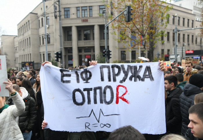 Advokatska komora Srbije podržala zahteve studenata: "Vode odlučnu borbu za život"