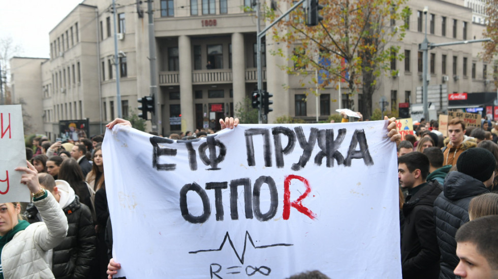 Advokatska komora Srbije podržala zahteve studenata: "Vode odlučnu borbu za život"