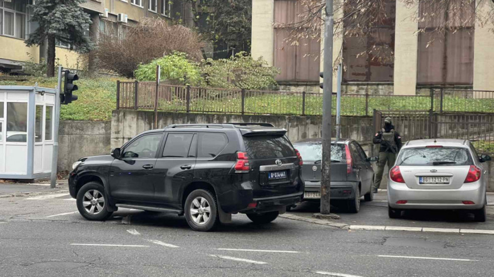 Nastavljeno suđenje "vračarcima": Prikazane poruke optuženih nakon ubistva Šarca