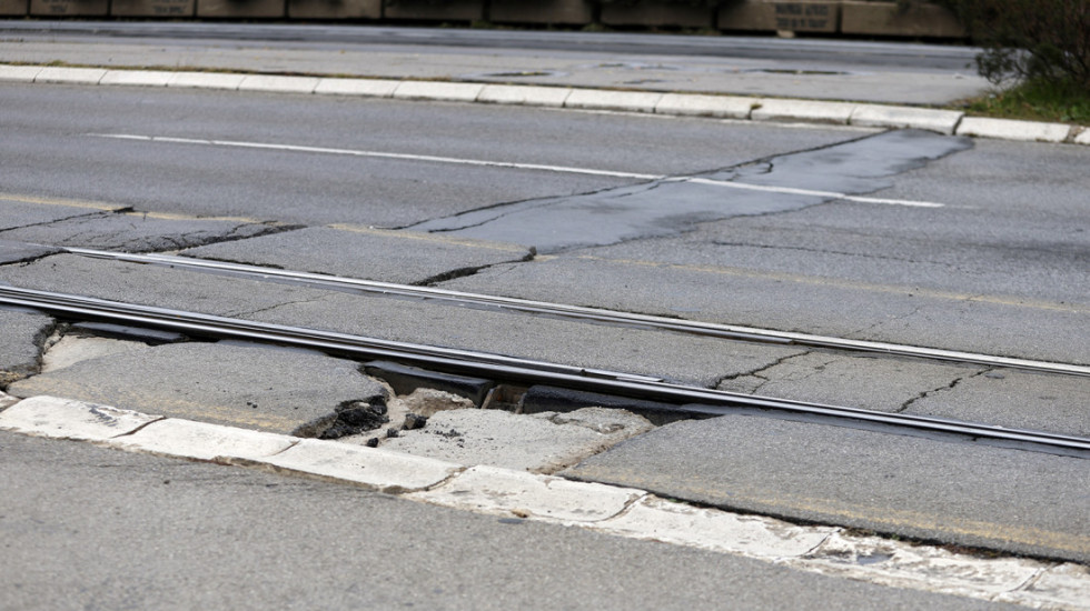AMSS: Tri dana totalne obustave saobraćaja na delu puta Kraljevo – Goč