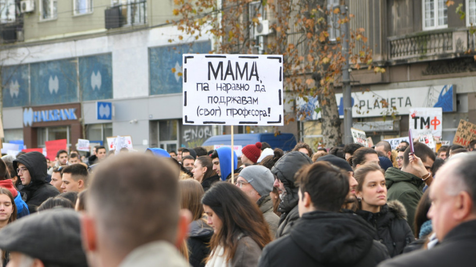 Ivković o buntu studenata i sa kim ne bi "ni kafu popio", za Nestorovića protesti dobijaju obrise "obojene revolucije"