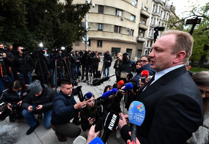 (VIDEO) SSP objavio da je Đilas napadnut u Beogradu, iz SNS tvrde da je on "režiser nasilja" i da je nasrnuo na mlade
