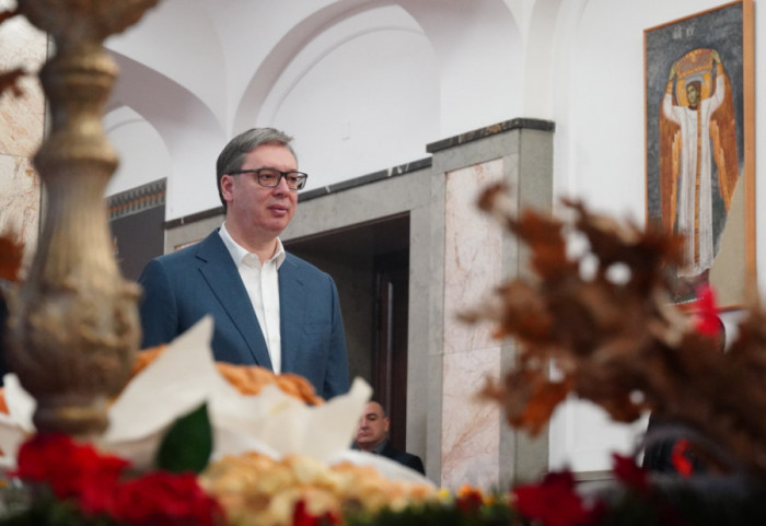 (VIDEO) Predsednik Srbije prisustvovao Božićnoj liturgiji u manastiru Hilandar