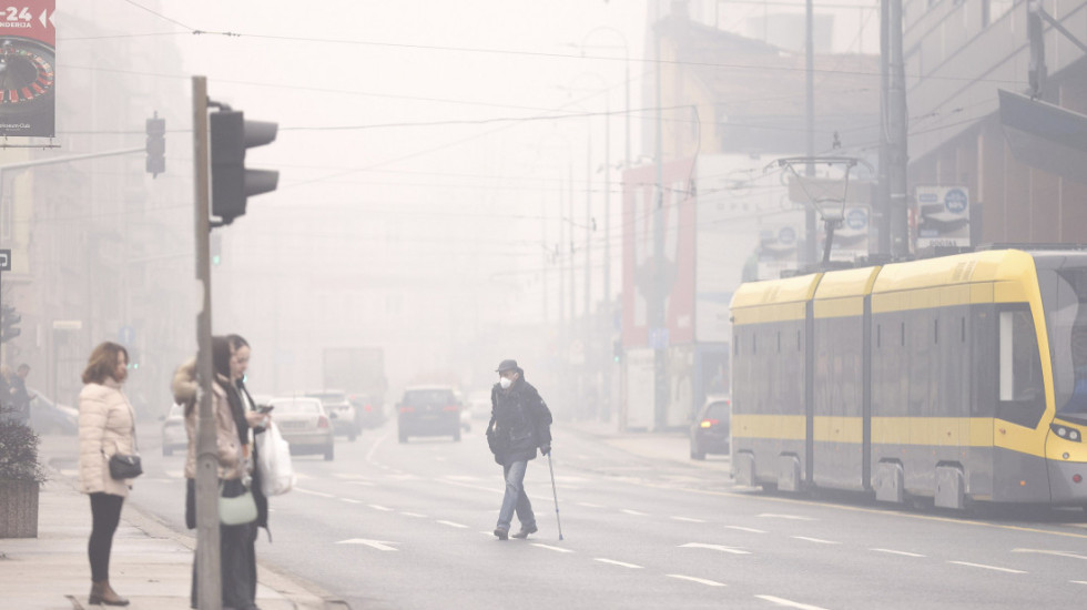 (FOTO/VIDEO) "Izbegavati sve aktivnosti na otvorenom": Zavod za javno zdravstvo o "uzbuni" zbog zagađenja u Sarajevu