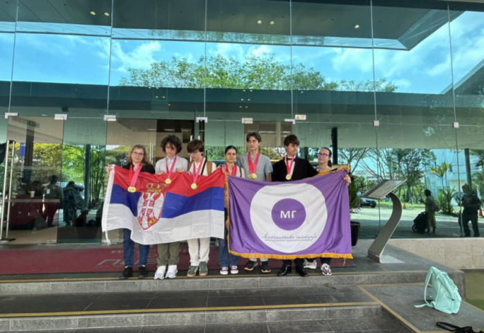 (VIDEO) Učenici iz Srbije osvojili 13 medalja u Singapuru: "Bilo je izuzetno teško, takmičili su se iz 20 zemalja"