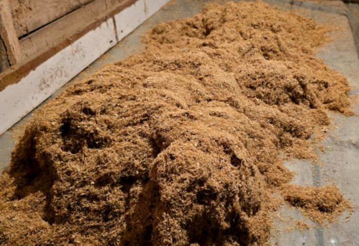 U Nišu uhapšen muškarac kod koga je pronađeno 295 kilograma rezanog duvana
