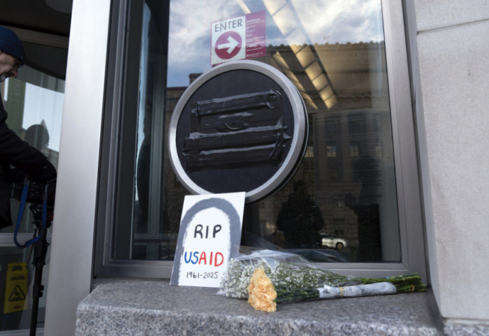 Trampova administracija naredila: USAID zatvara 1.600 radnih mesta u SAD