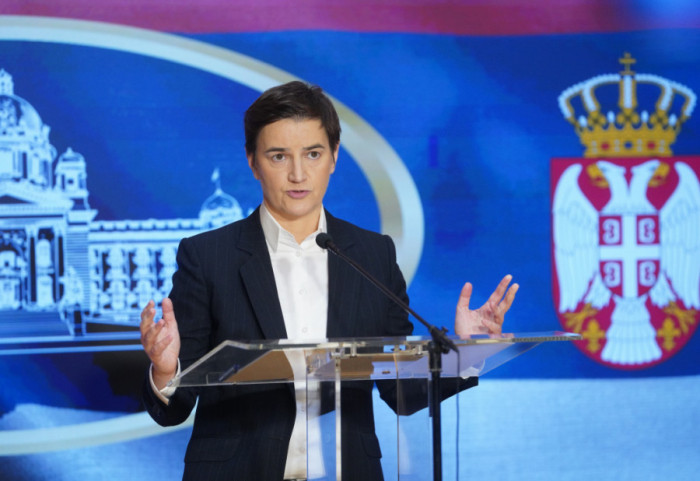 (FOTO) Brnabić: Rektor Đokić potpisao saglasnost da bude na studentskoj listi za parlamentarne izbore