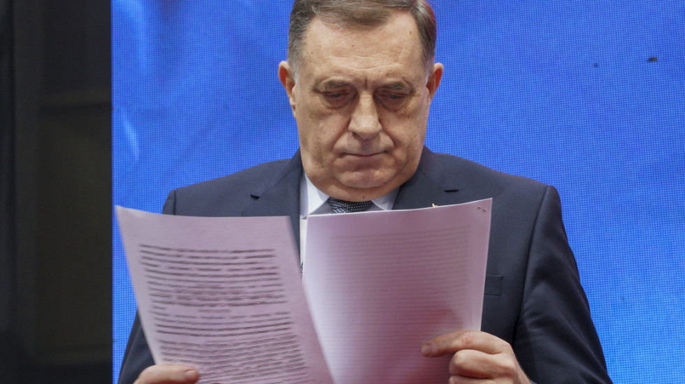 Bosnian State prosecutors move against Milorad Dodik amid rising tensions 