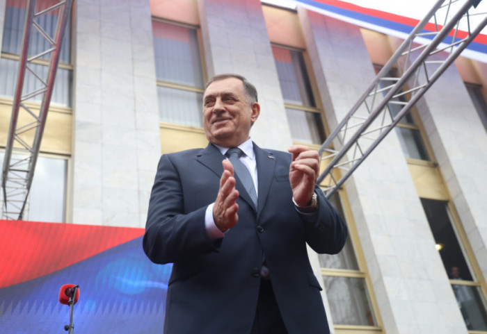 (VIDEO) Dodik poručuje da Srpska neće pristati na pravno nasilje, SIPA tvrdi da je postupanje MUP RS provokacija