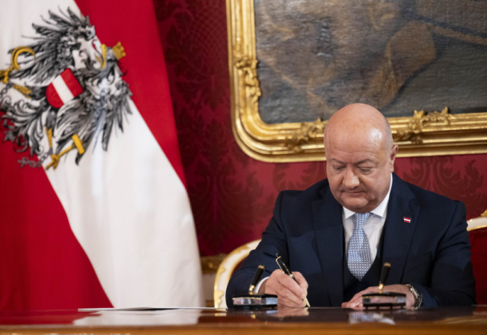 Novi austrijski kancelar Kristijan Štoker izabran za lidera Narodne partije Austrije (OVP)